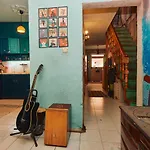 Vague Hostel *